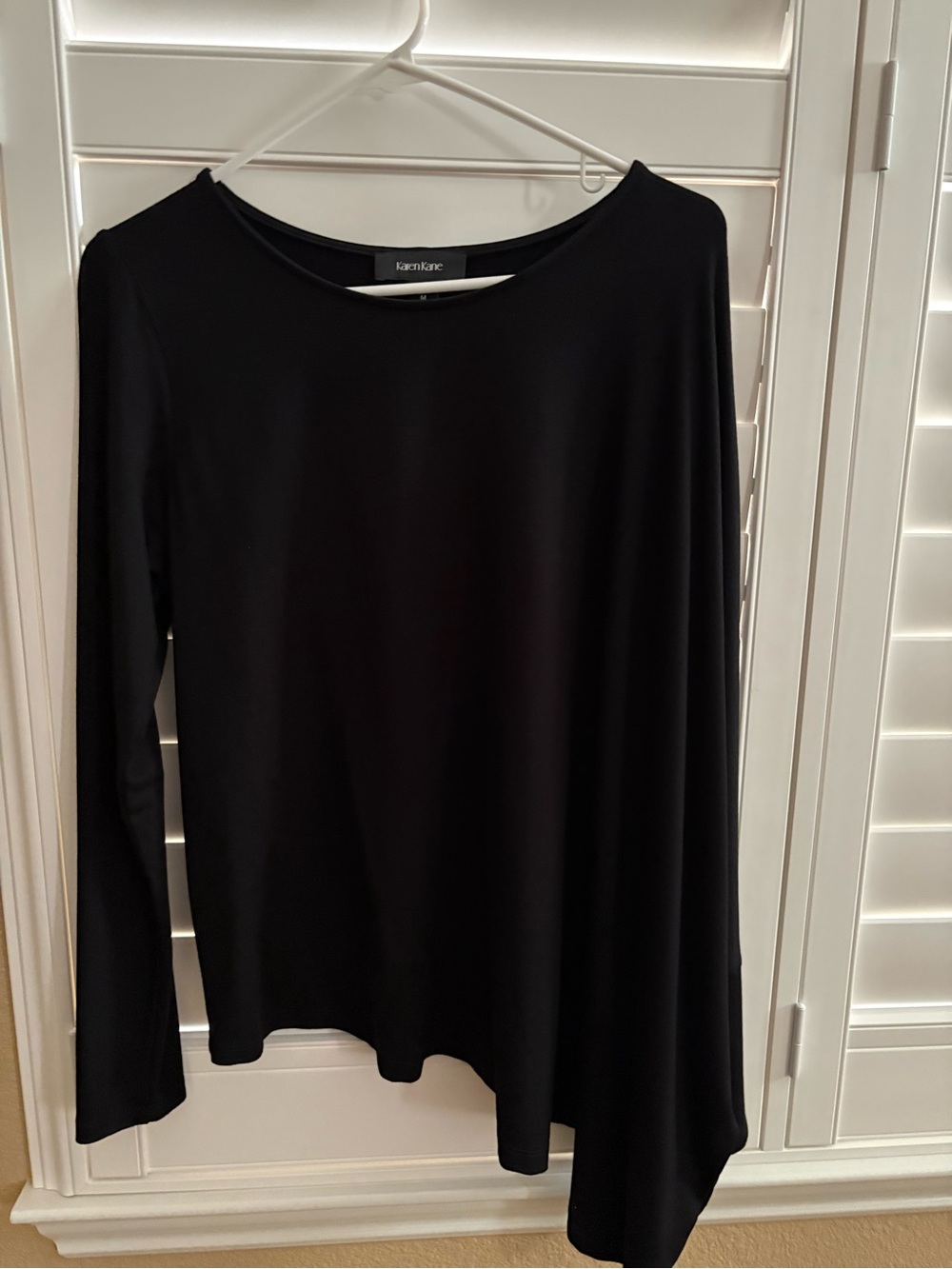 Karen Kane Black Asymmetric Cape Top Medium LIKE NEW